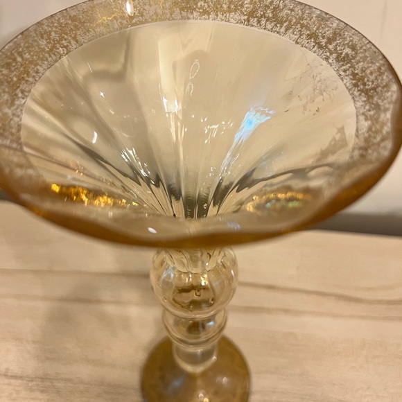 Bombay glass made in Poland tall light amber color with gold accents vase - Picture 2 of 8